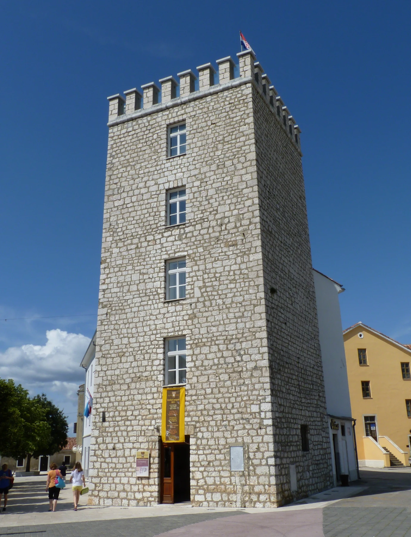 Kvadrac / Novi Vinodolski